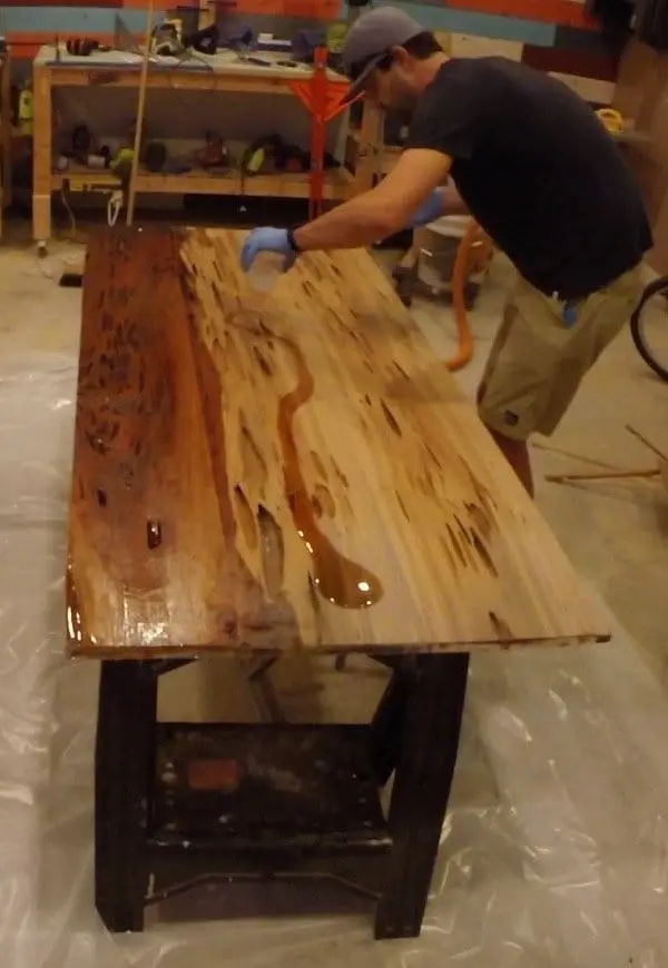 epoxy resin dining table Fill coat