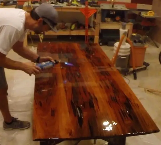 how to make an epoxy resin table with pecky sinker cypress flood coat torch