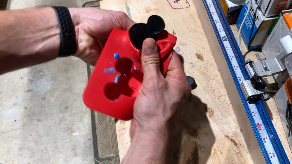 Resin Casting How to Make Mickey Mouse Ears-black_remove