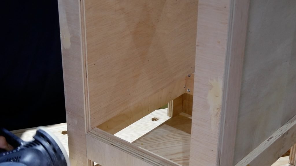 DIY Base Cabinet with Drawers_sanding