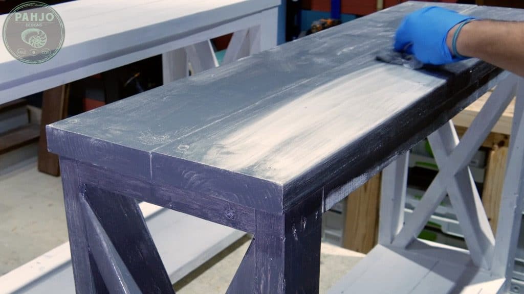 remove stain from distress furniture with rag