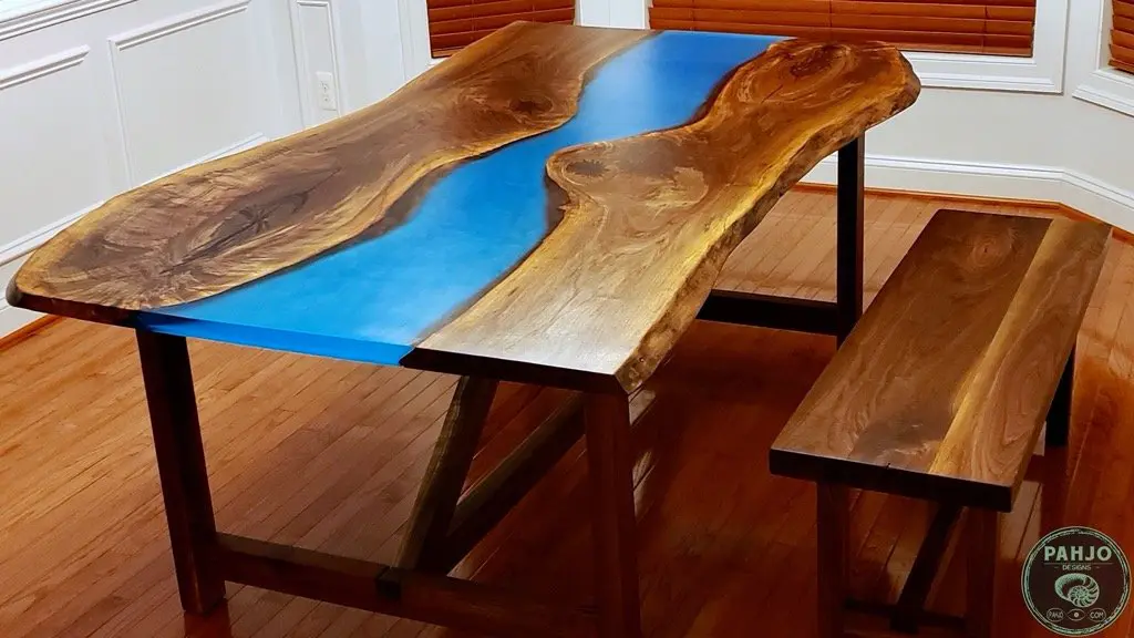 how to attach table top to trestle 