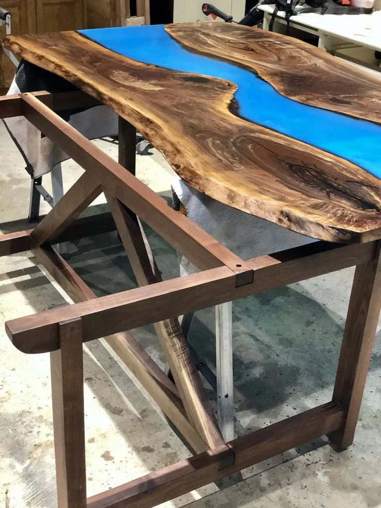 walnut dining trestle table bottom