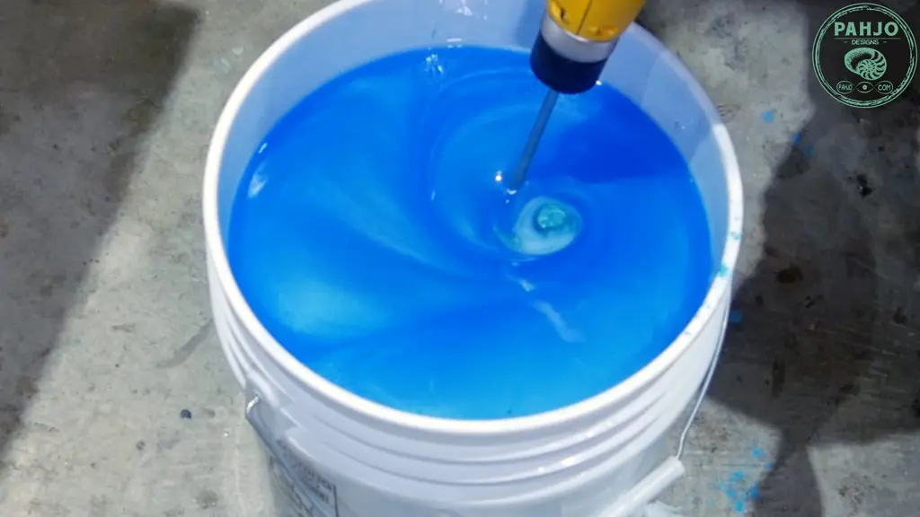 mix pigment powder with epoxy