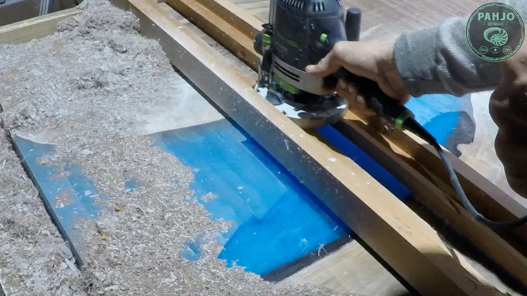 flatten wood slab epoxy table